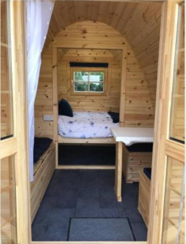 Pen Y Buarth Pod - Caravan Site Caernarfon Exteriör bild